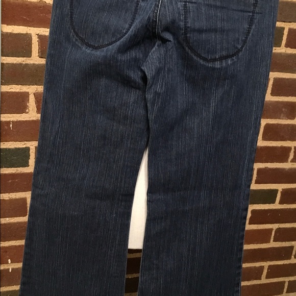 The Sweetheart Old Navy Jeans Sz 0 Great Condition - Picture 2 of 7